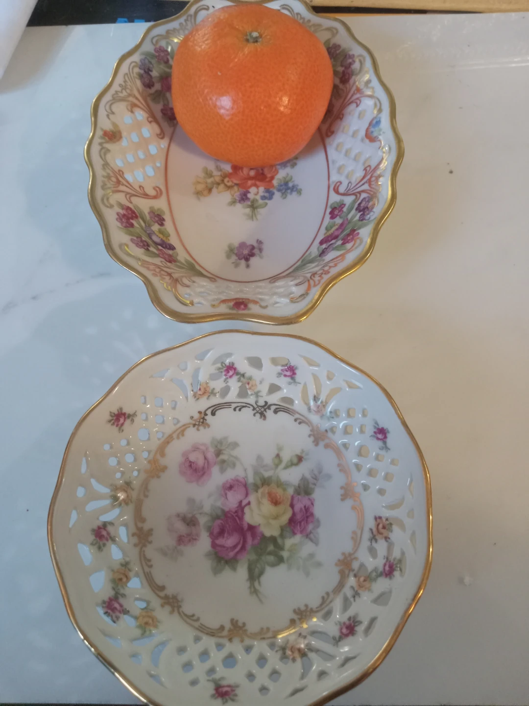 Set of Two Vintage Floral Lattice Dishes - photo 4