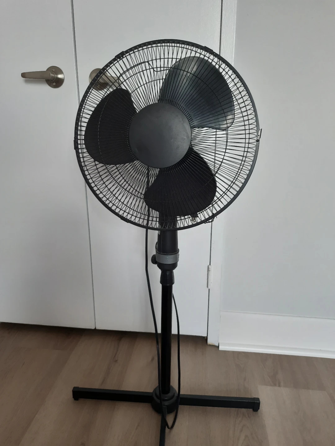 Black Pedestal Fan - photo 2
