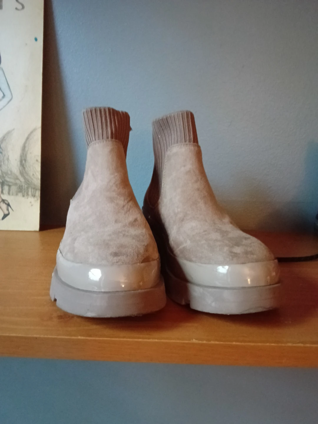 Kids Steve Madden size 1 winter boot