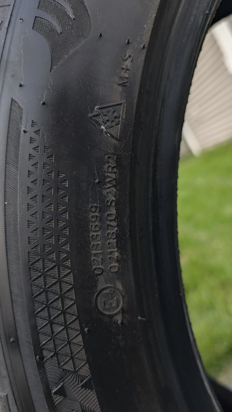 265/45/R21 - Set of 4 Hankook iON i*cept SUV Tire - photo 3