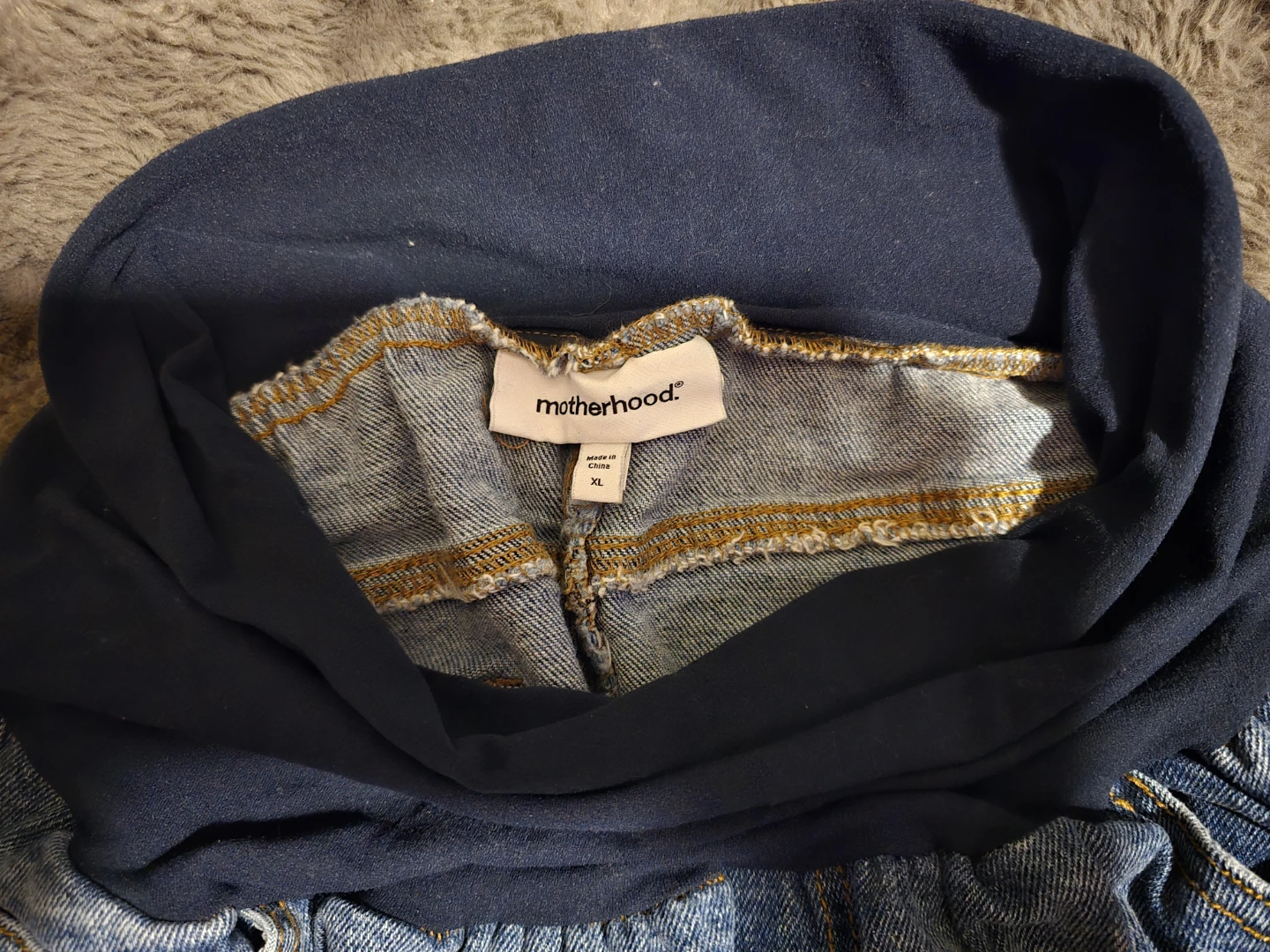 Motherhood Maternity Jeans - photo 2