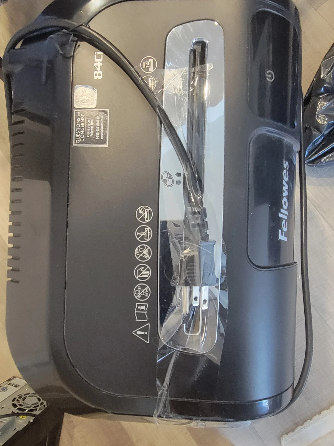 Fellowes Powershred 84Ci Cross-Cut Shredder - photo 2