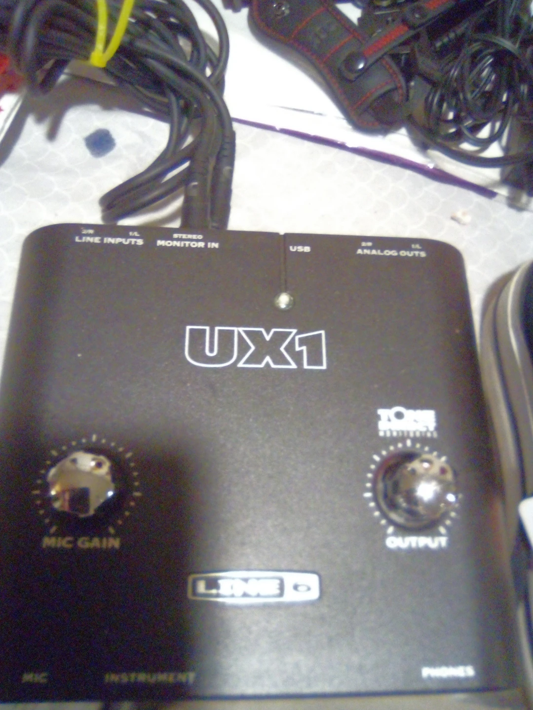 Line 6 UX1 Audio Interface🏈