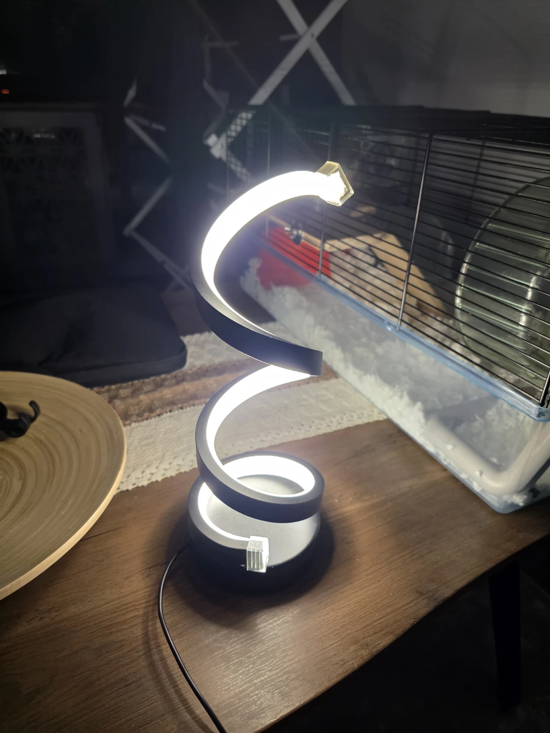 LED desk lamp - photo 3