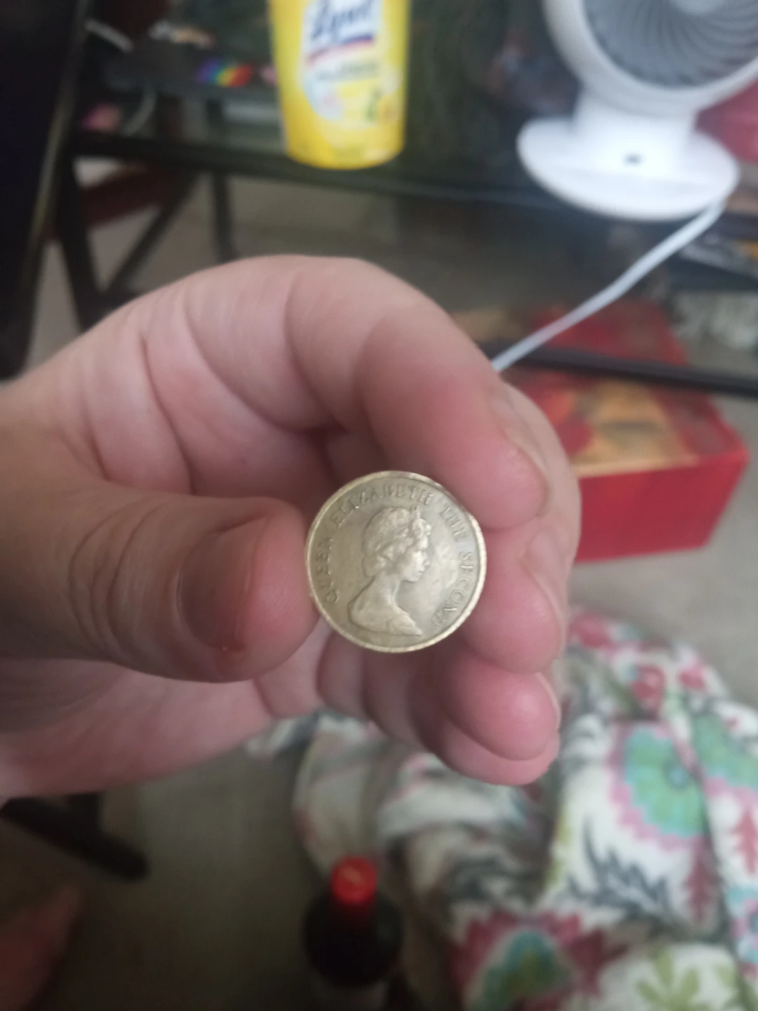 Hong Kong 10 Cents Coin - photo 2