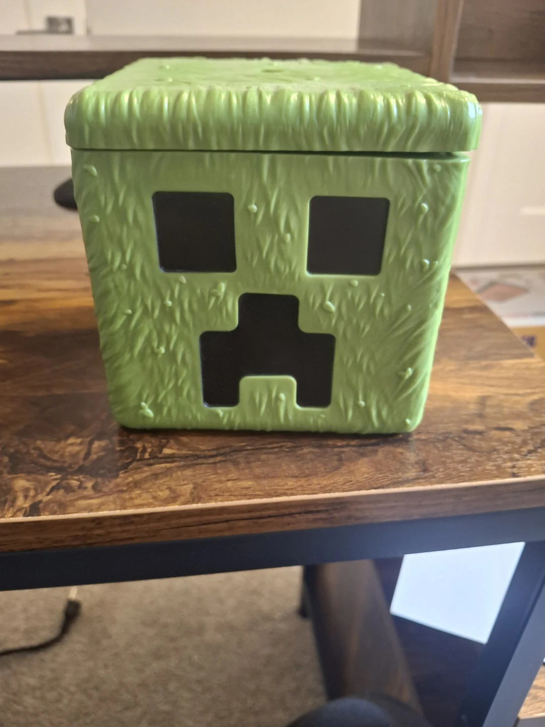 2 Minecraft Creeper Storage Bins - photo 2