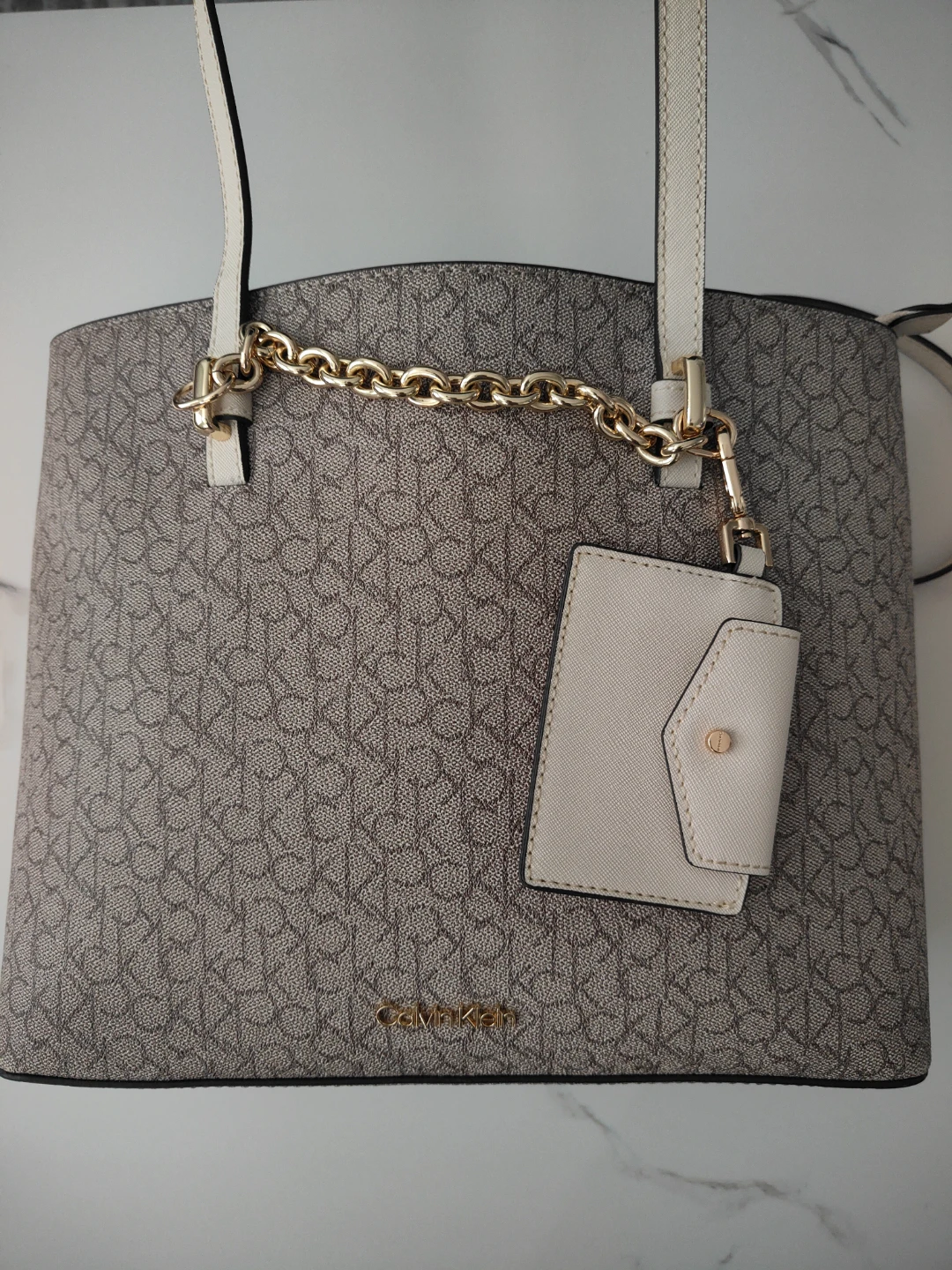 Calvin Klein monogram tote bag - photo 4