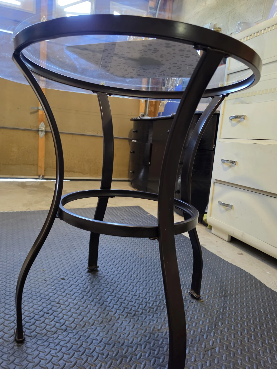 Glass top accent table - photo 5