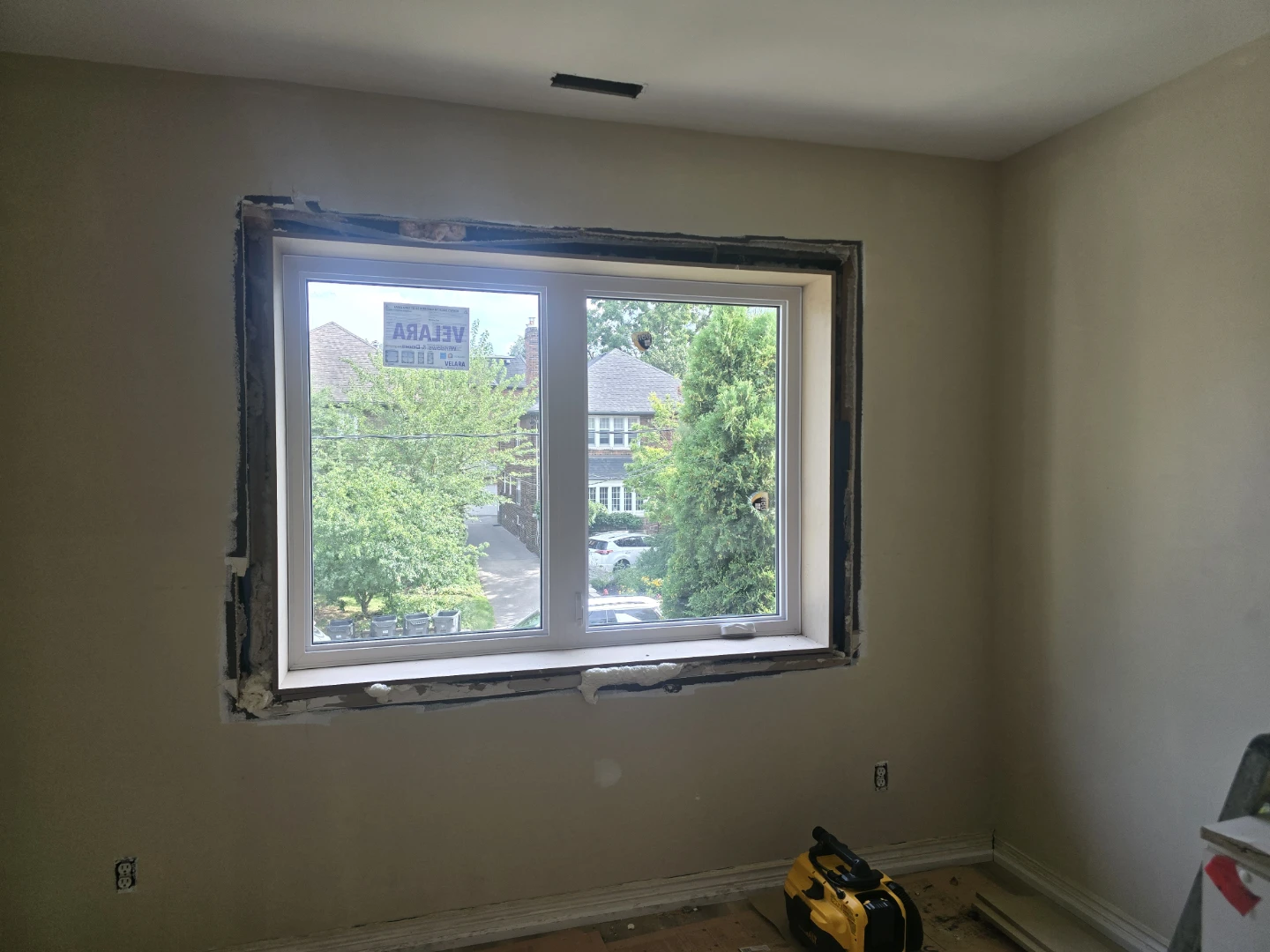 window glass, cranks, handles, hinges replacement - photo 4