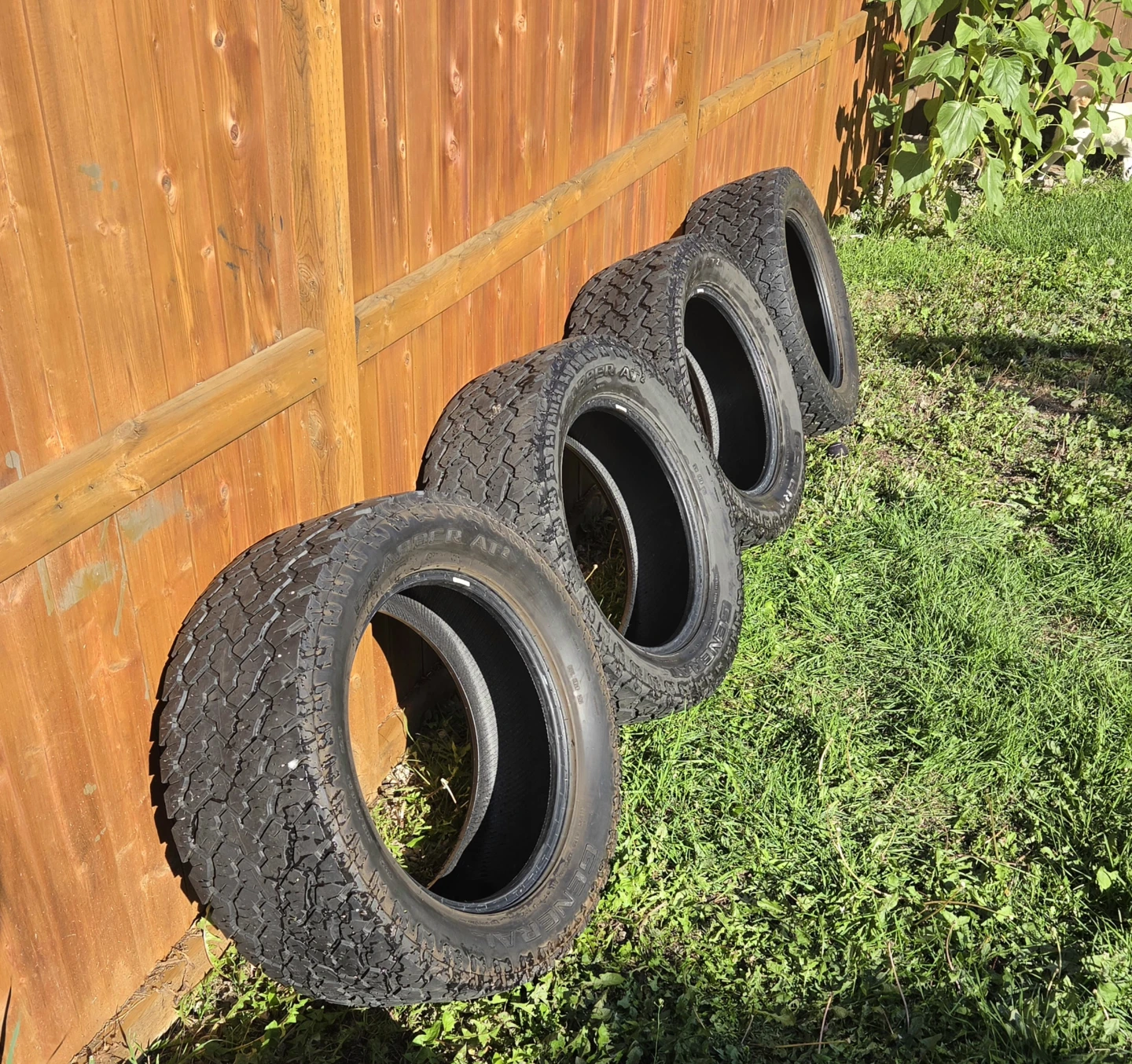 General Grabber AT2 305/50R20 120T M+S Used Tires (Set of 4).
