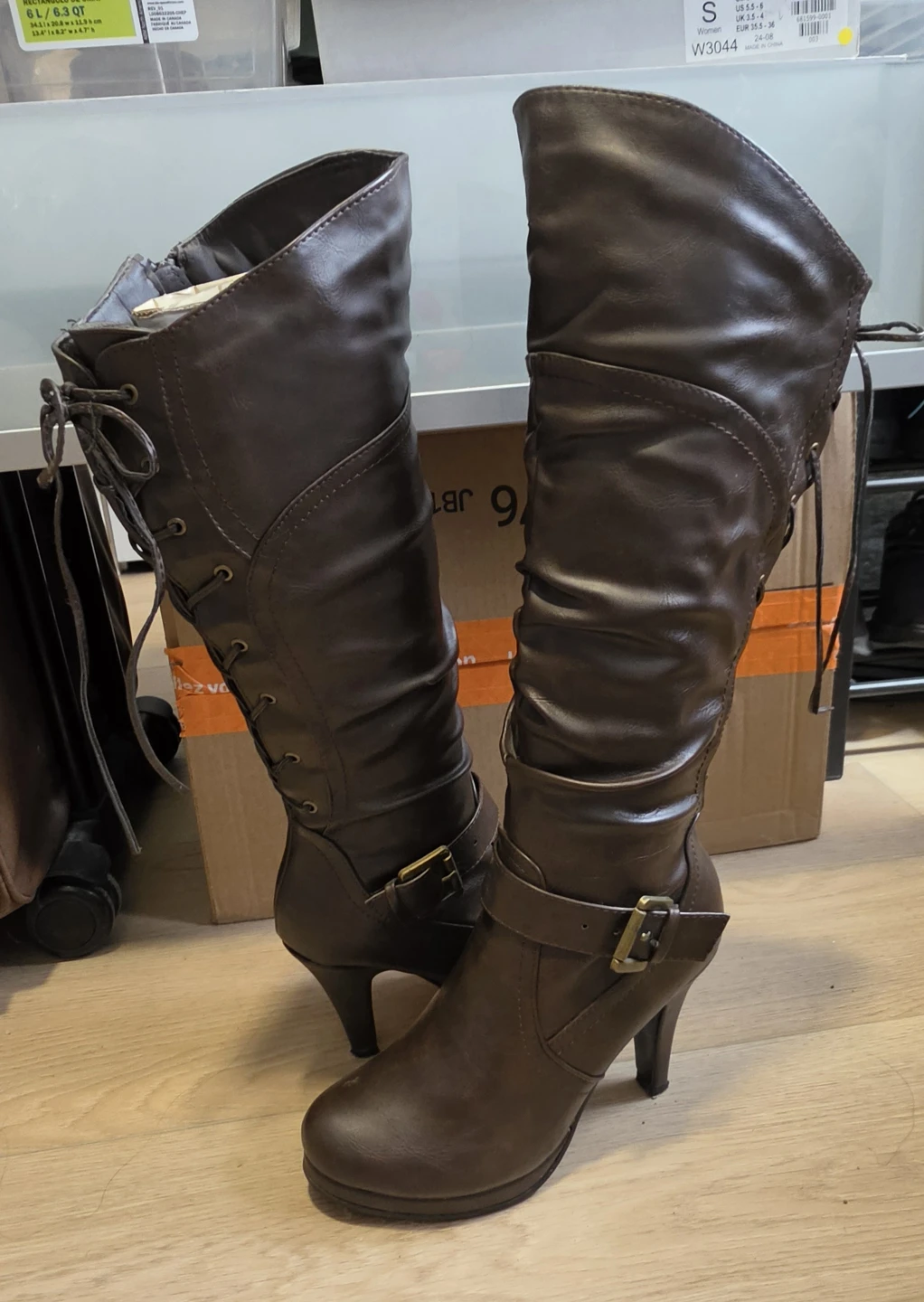 Club Couture brown high-heeled boots size 7