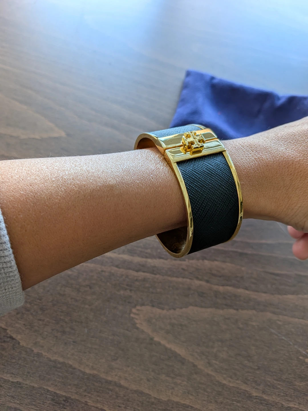 Two Tory Burch hinged cuff bracelets - photo 2