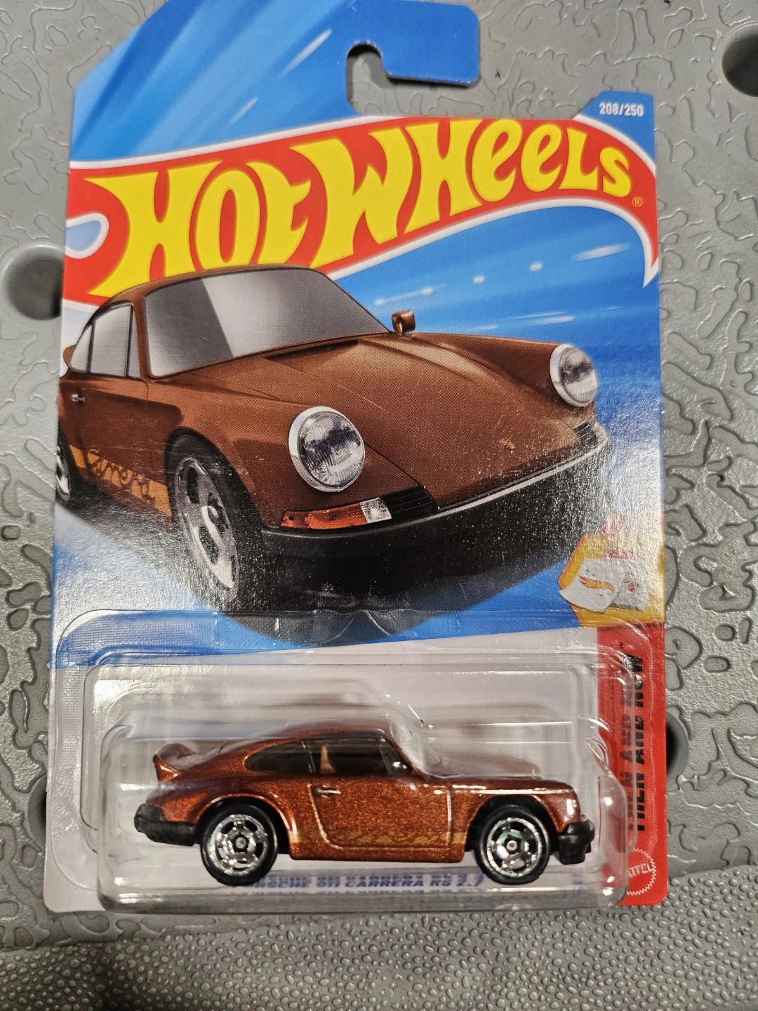 Hot Wheels Porsche 911 Carrera RS 2.7