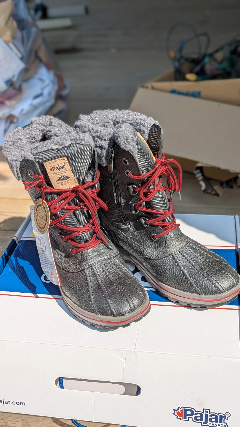 Pajar Burman Boots - Men's Size 43/US 9