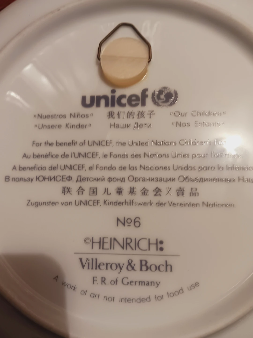 Villeroy & Boch UNICEF Collector Plate No. 6 - photo 3
