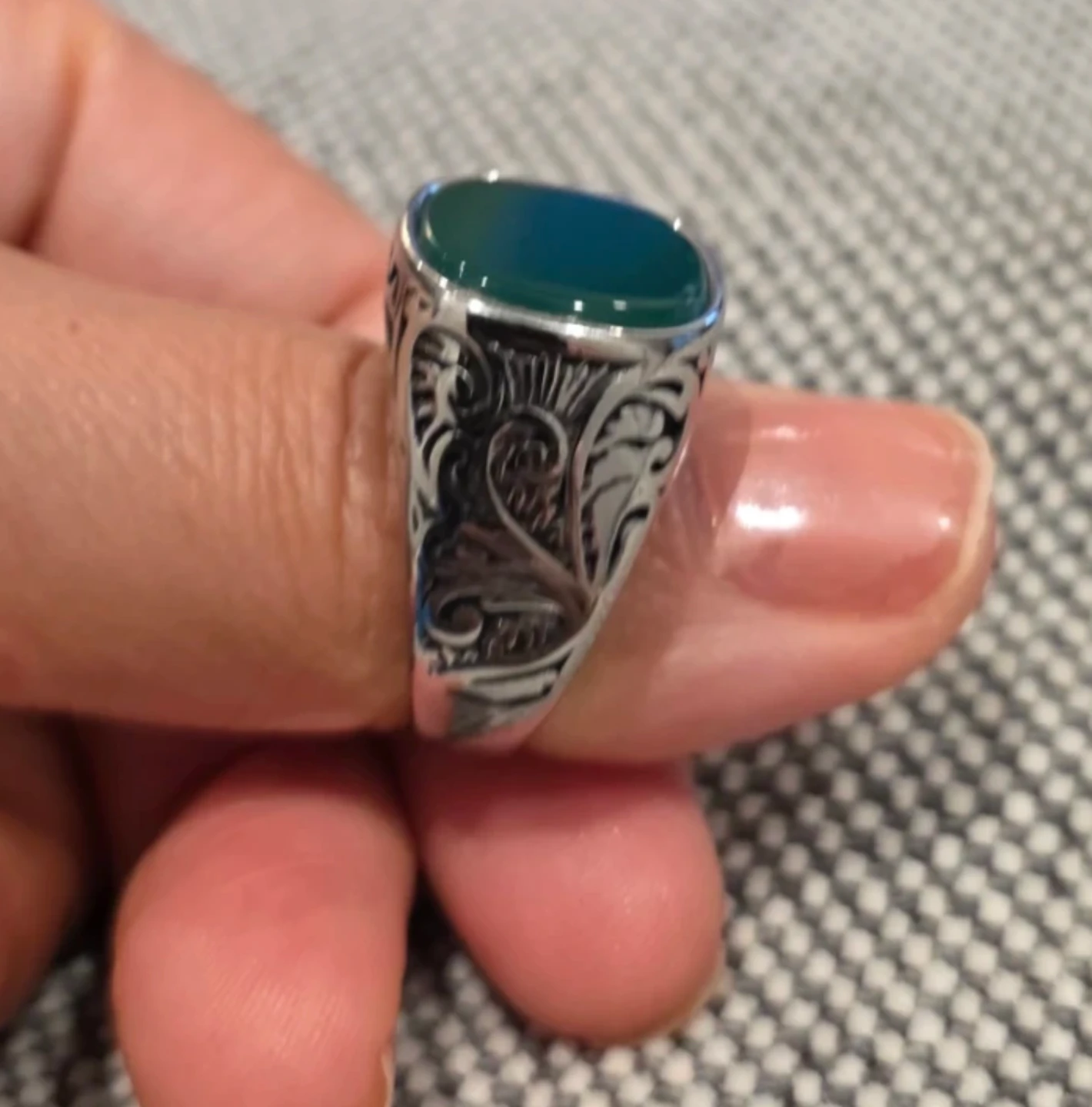 Silver Toned Ring with Green - photo 5