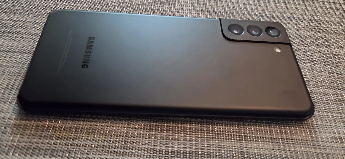 Samsung S21 - photo 3