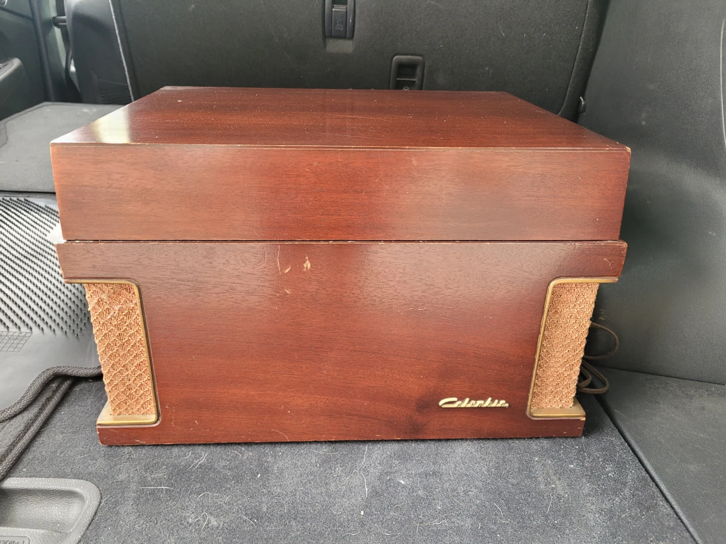 Vintage Columbia Record Player - photo 2