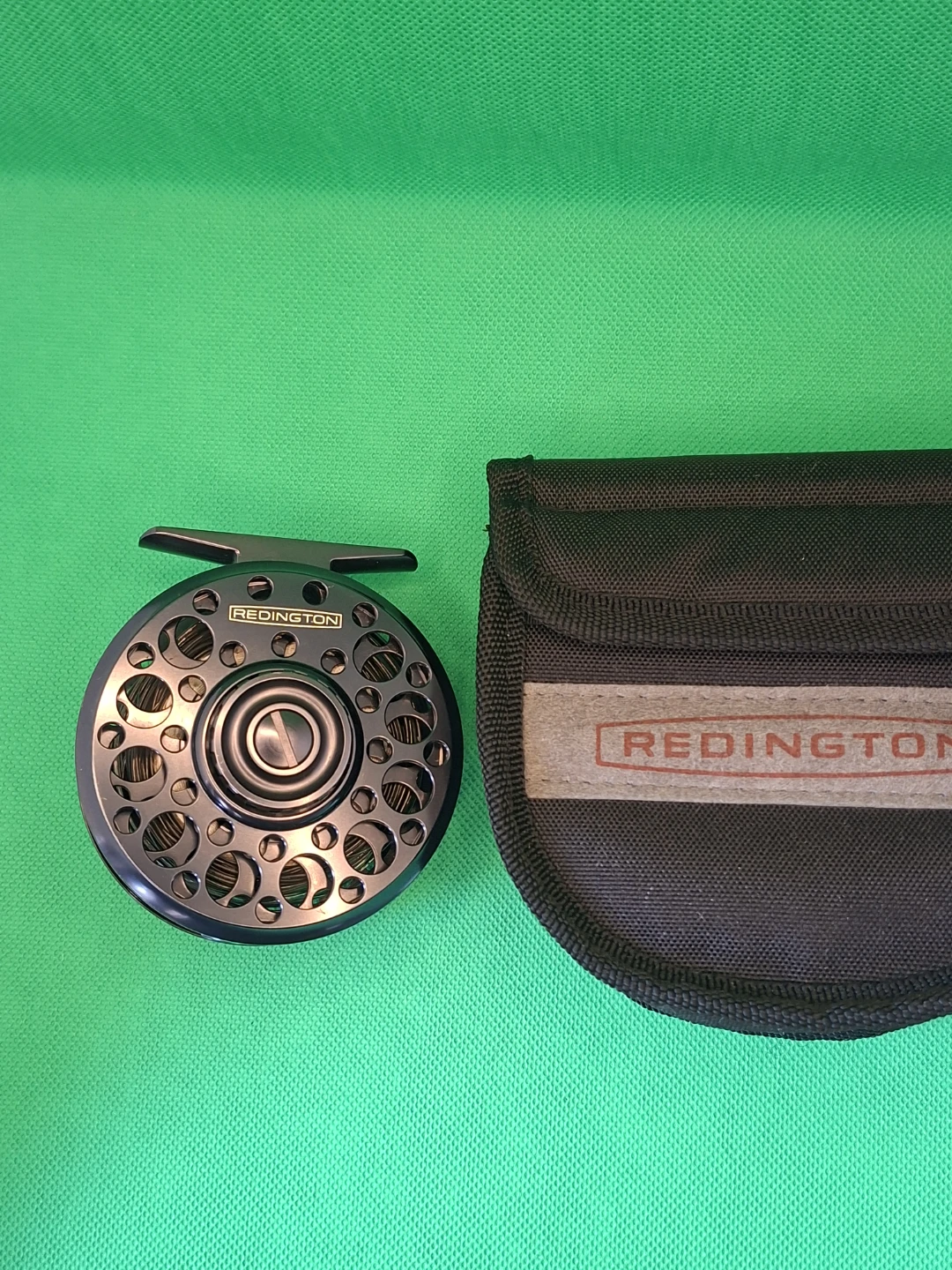 Redington Rise 5/6 Fly Reel Charcoal Black with Line & Case