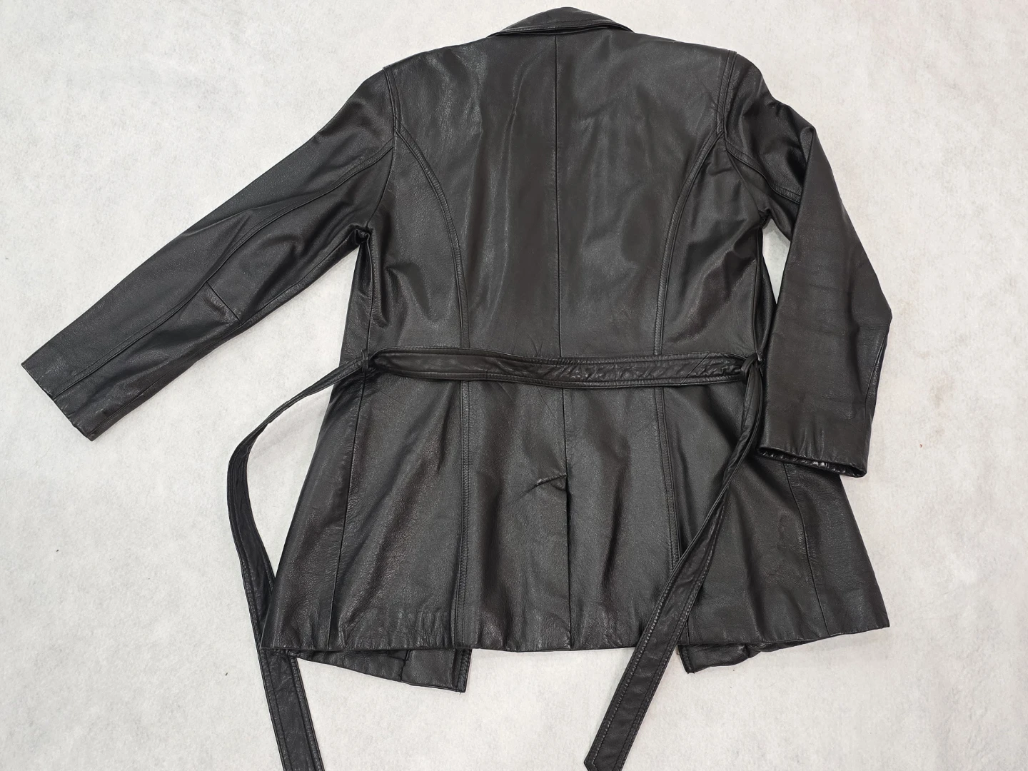 Danier Canada Black Leather Belted Blazer P/P - photo 5