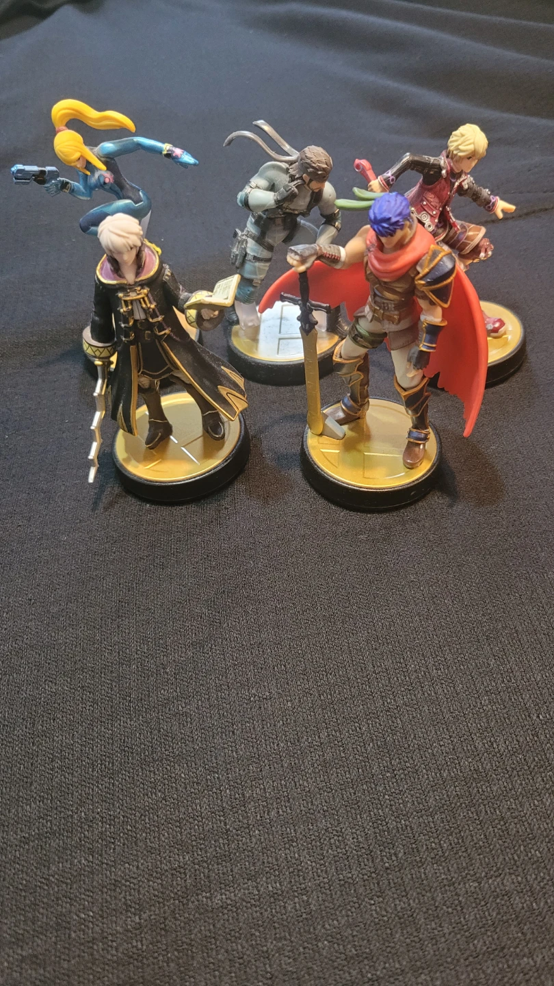 Nintendo Amiibo Figures Collection - photo 2