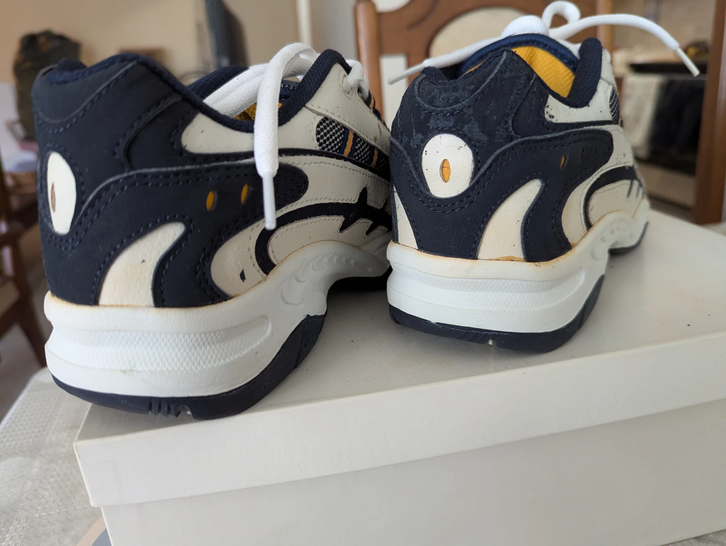 Brooks Athletic Shoes - photo 2