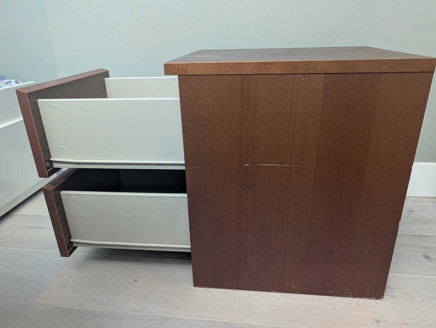 Ikea malm night stands - photo 3