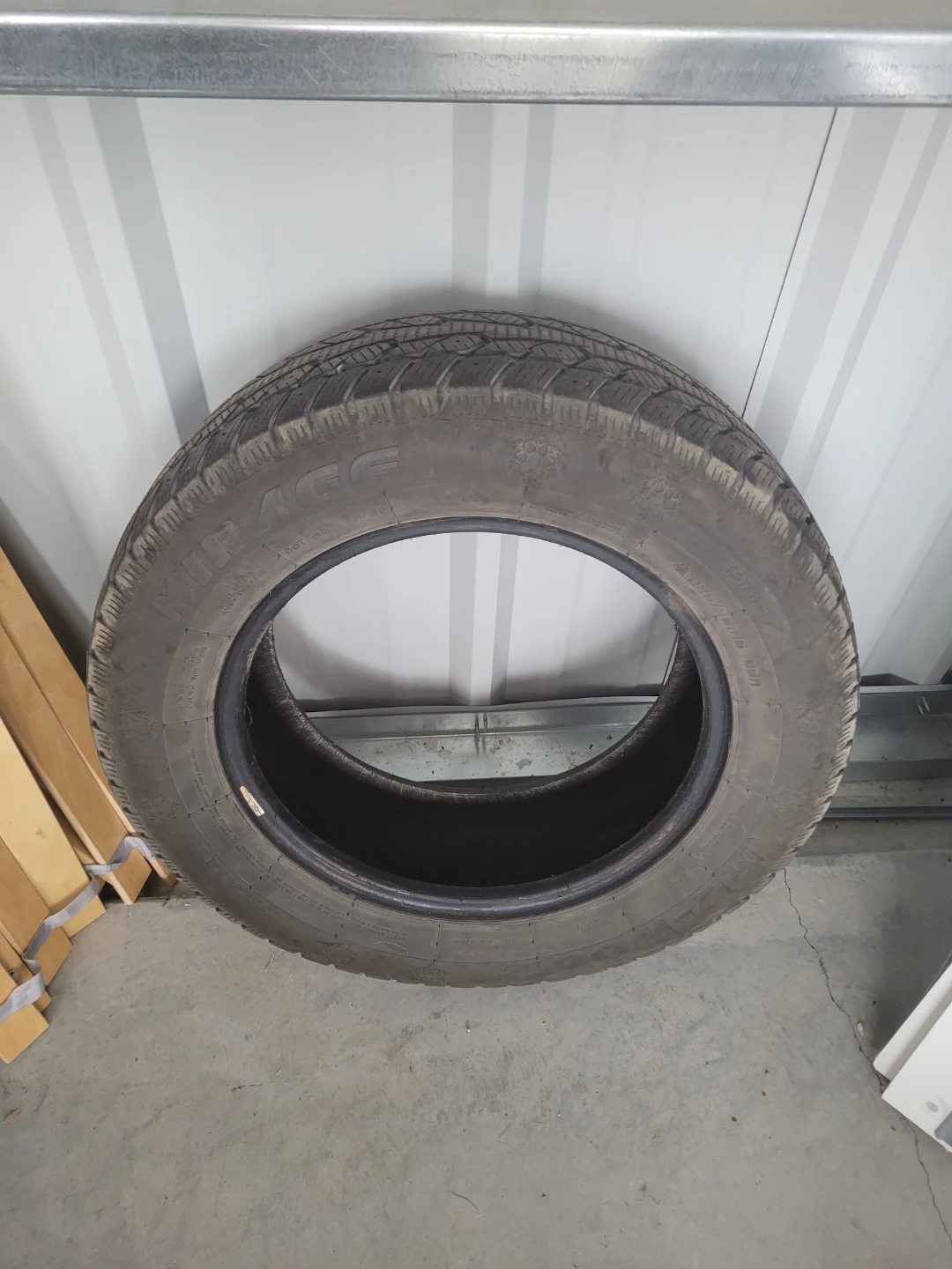 1 winter tire 225 60 16