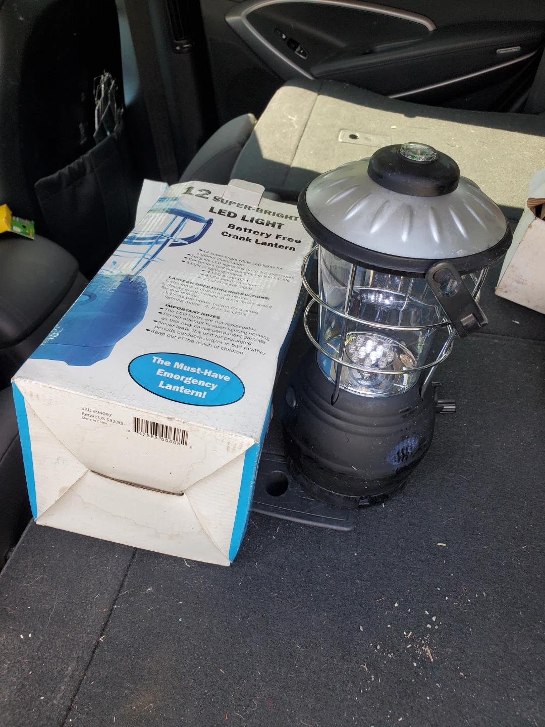 12 Super-Bright LED Crank Lantern🏈 - photo 3