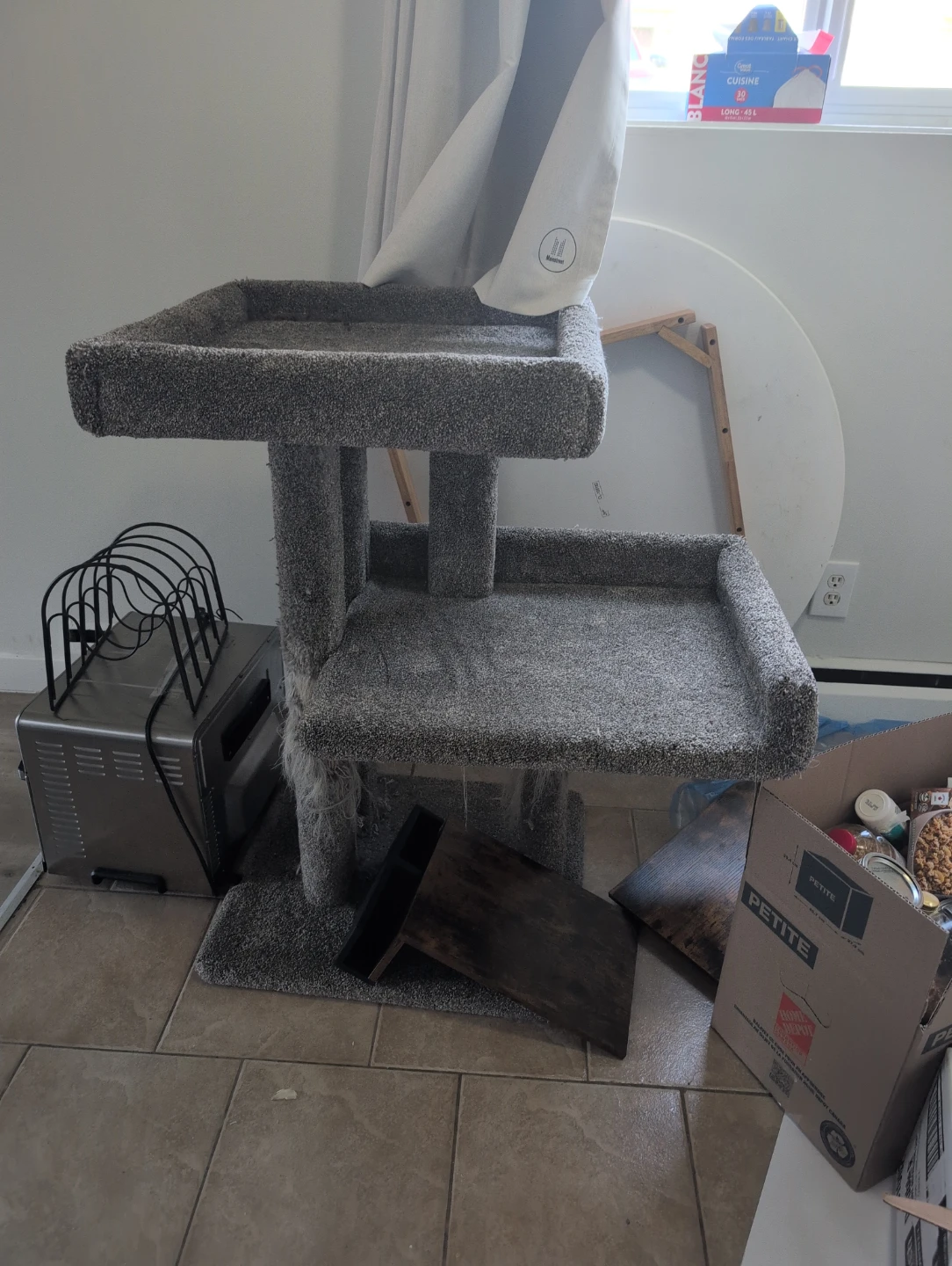 Grey Two-Tier Carpeted Cat Tree
