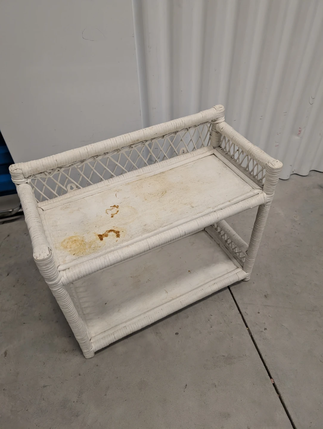 Mountable White Wicker Wall Shelf - photo 2