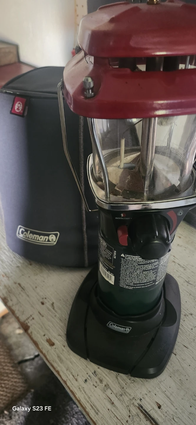 Coleman lantern