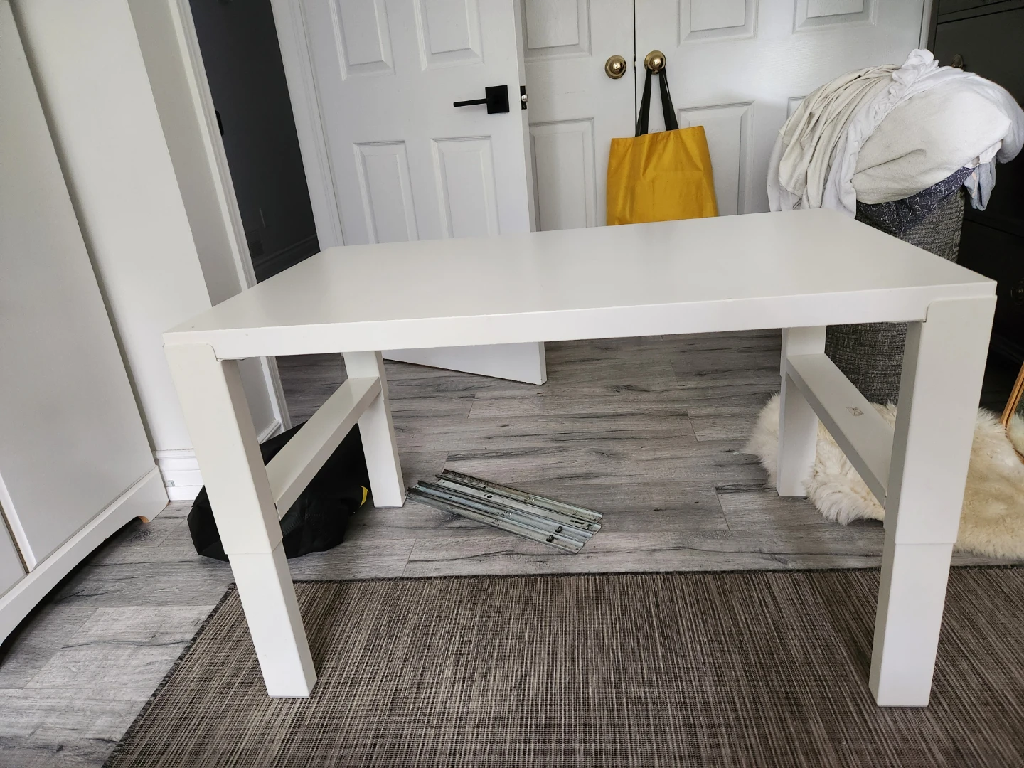 IKEA PÅHL White Desk