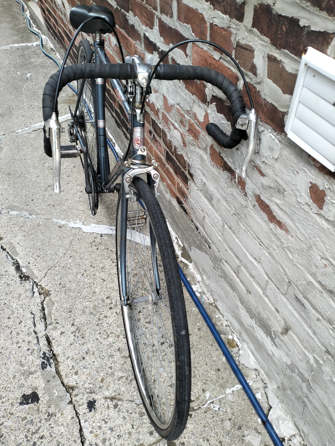 Hurricane Super Deluxe 2 Road Bike - photo 2