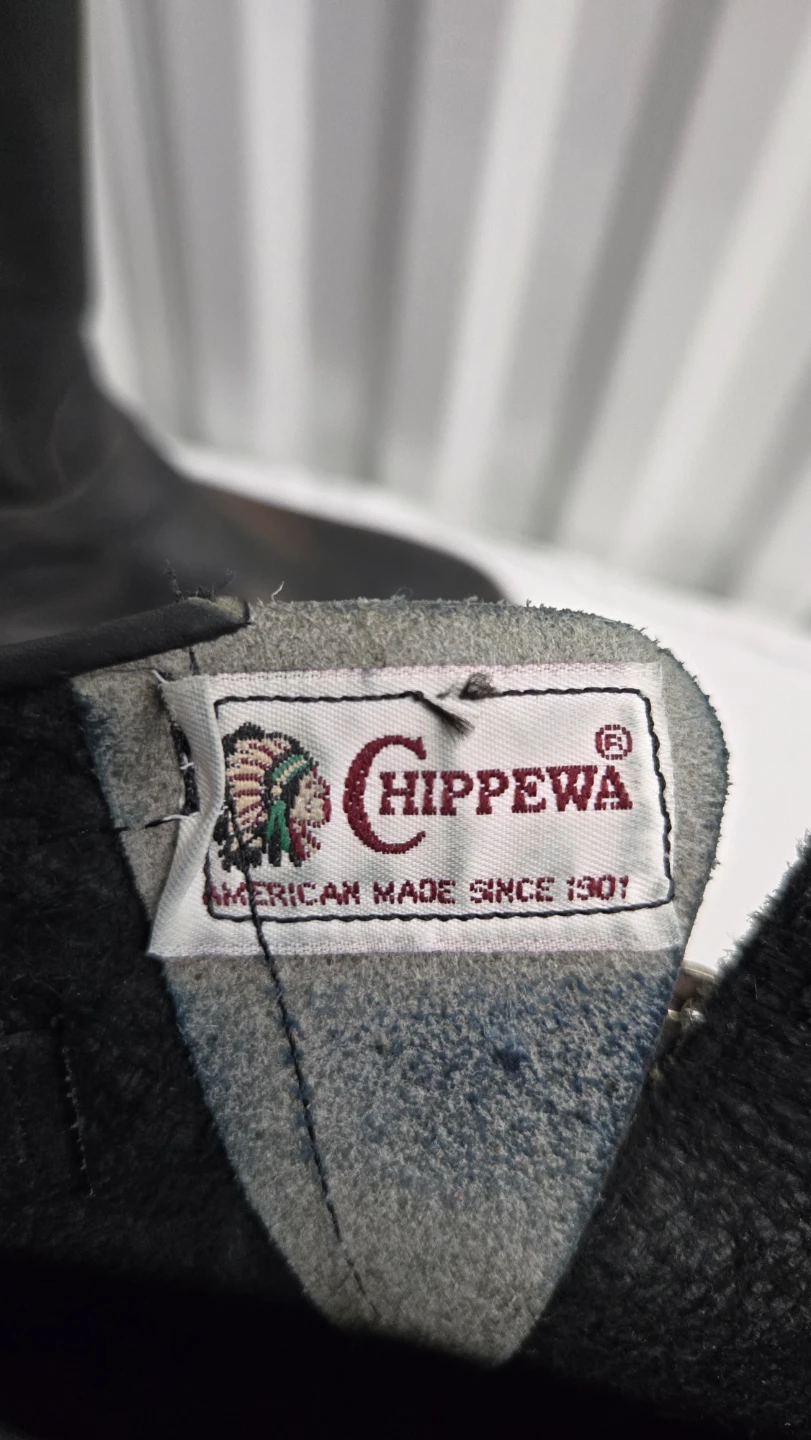 Chippewa engineer boots come in black leather size 10D - photo 5
