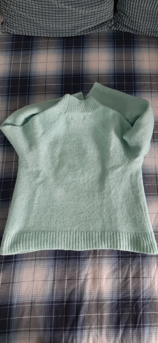 Banana Republic Mock Neck Sweater - photo 4