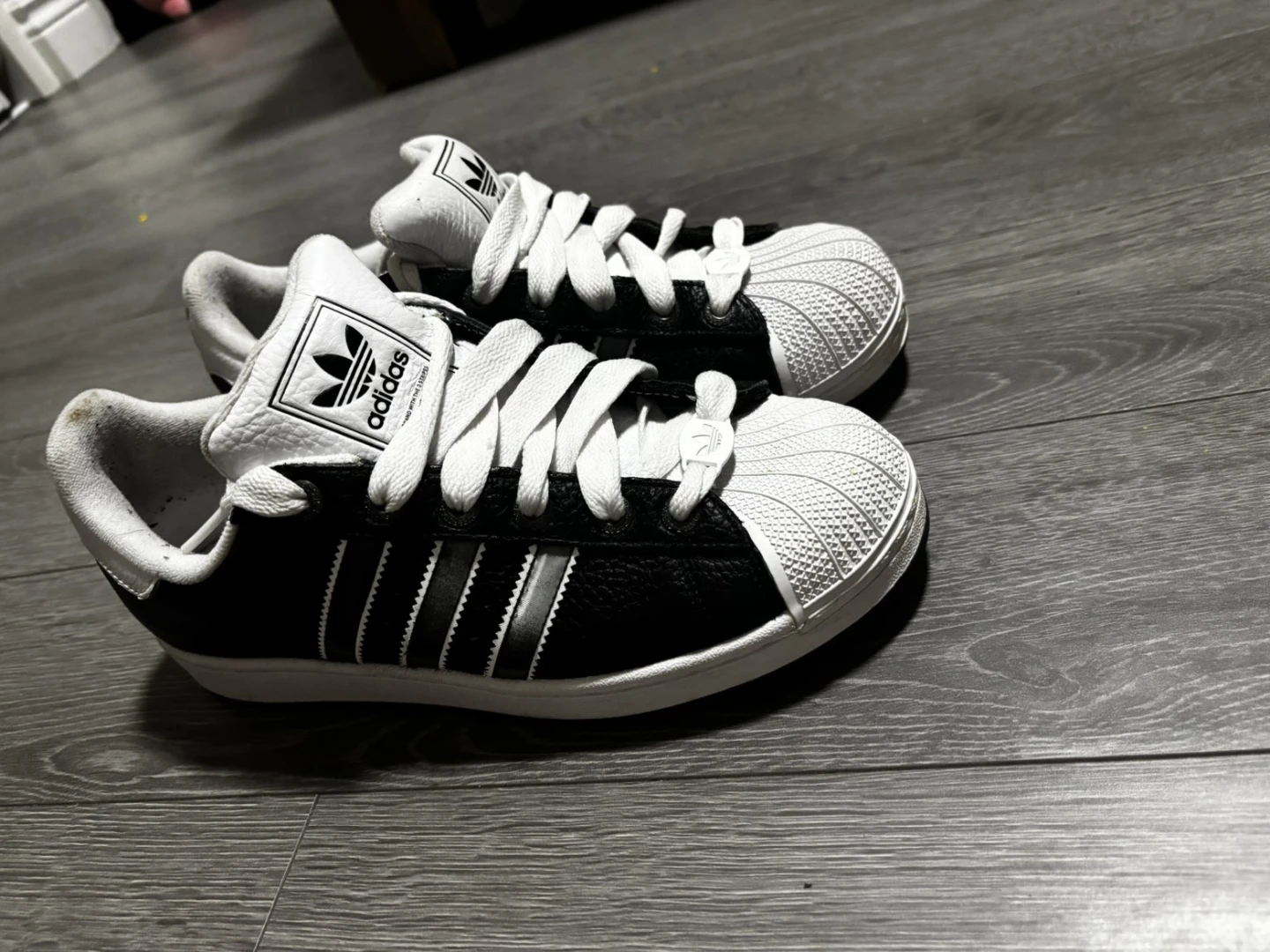 Adidas Superstar II Black & White – Worn Once male size 9
