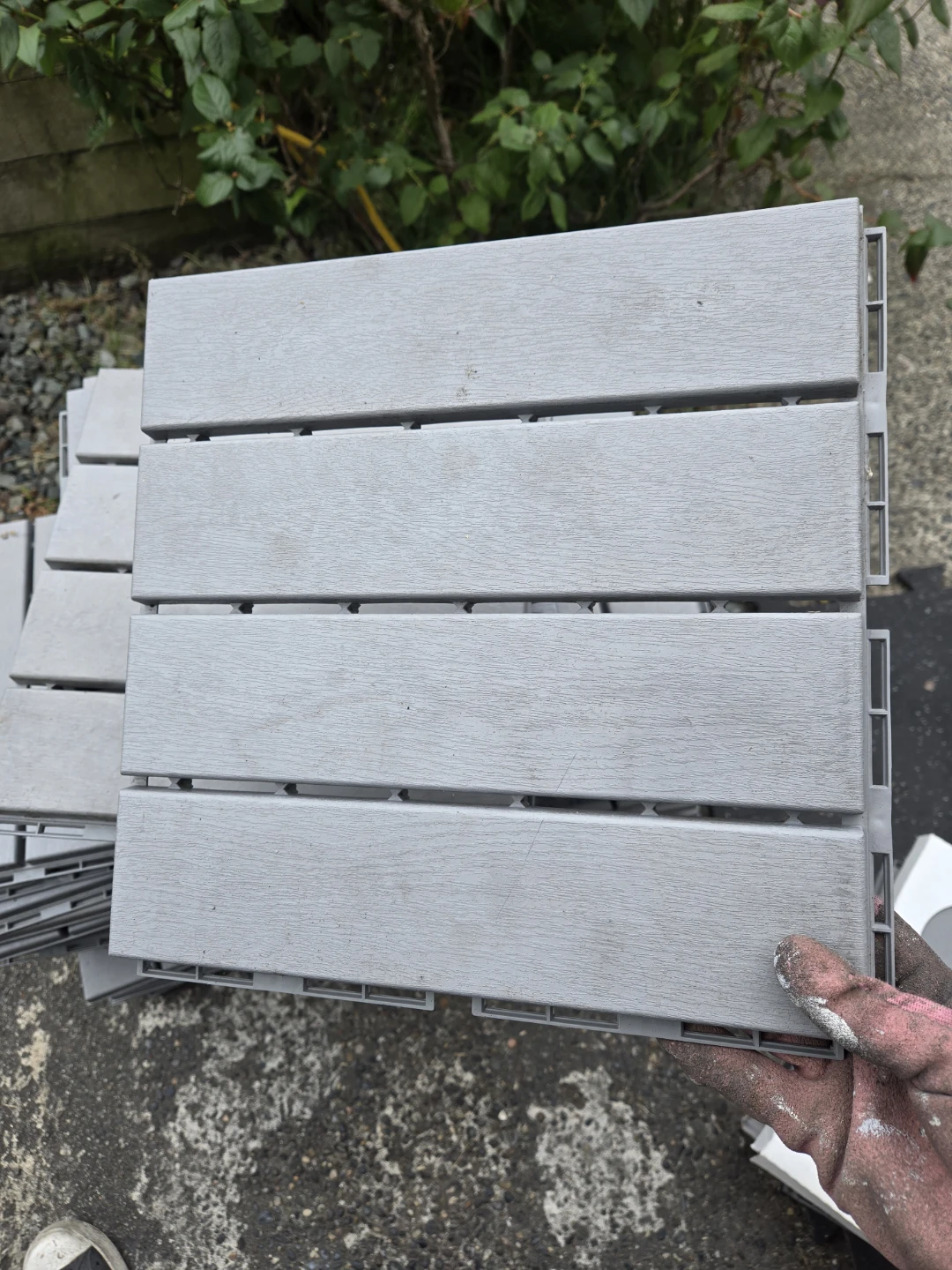 59 Ikea light grey runnen tiles 1ft x 1ft - photo 3