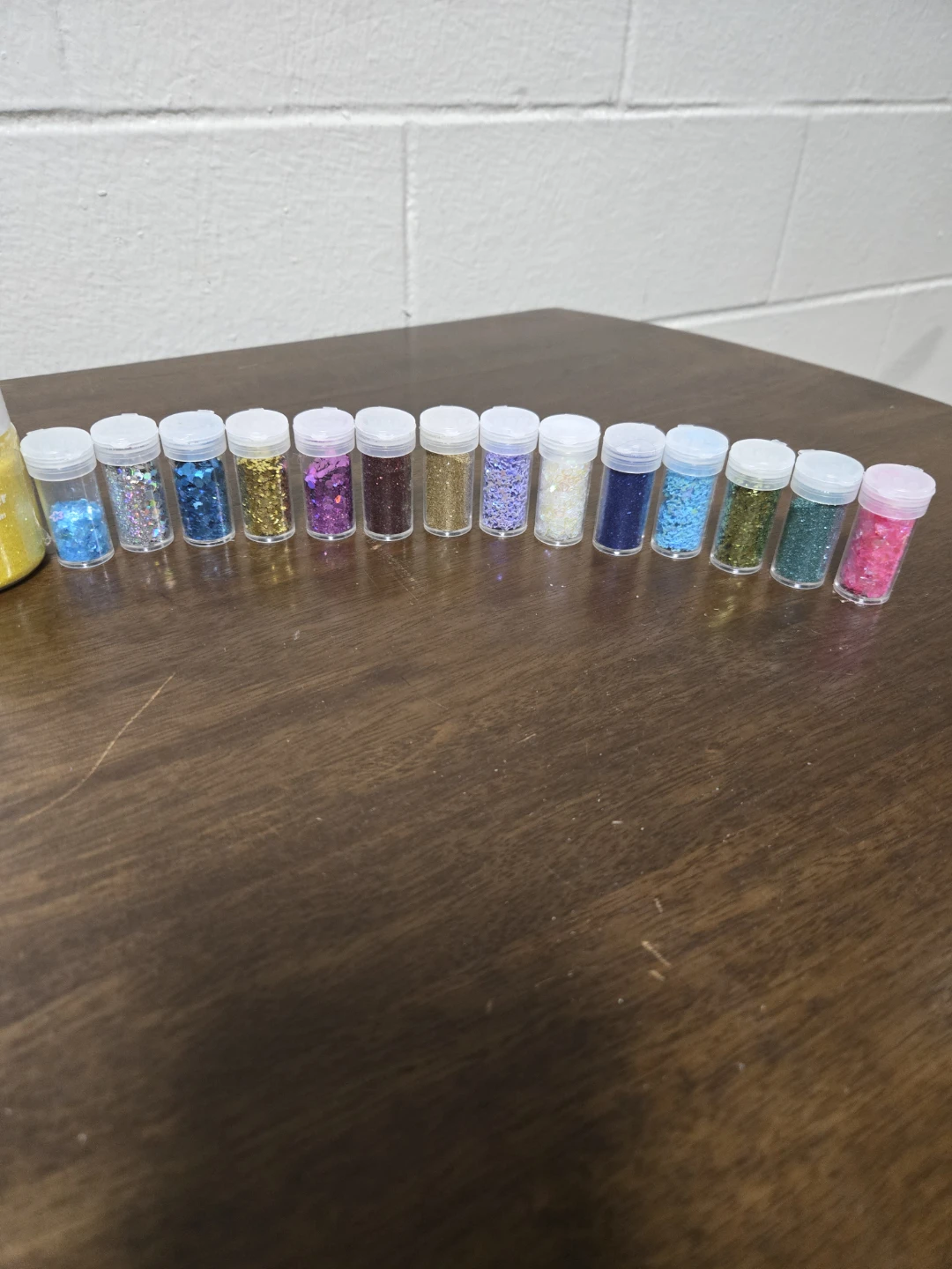 30Pc Rainbow Craft Glitter Set Tin - photo 4