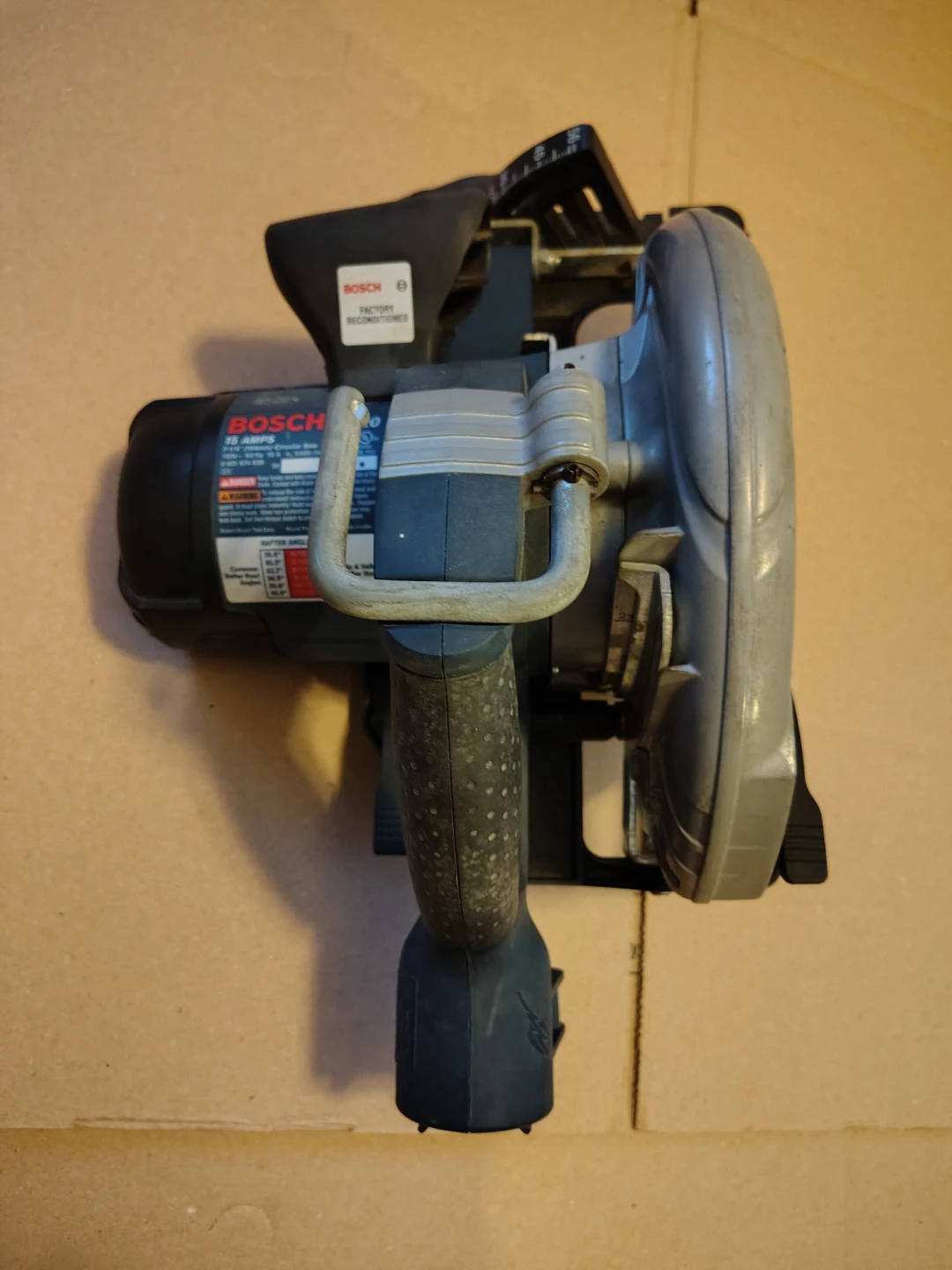 Bosch CS20 7-1/4 inch Circular Saw 15 amp - photo 3