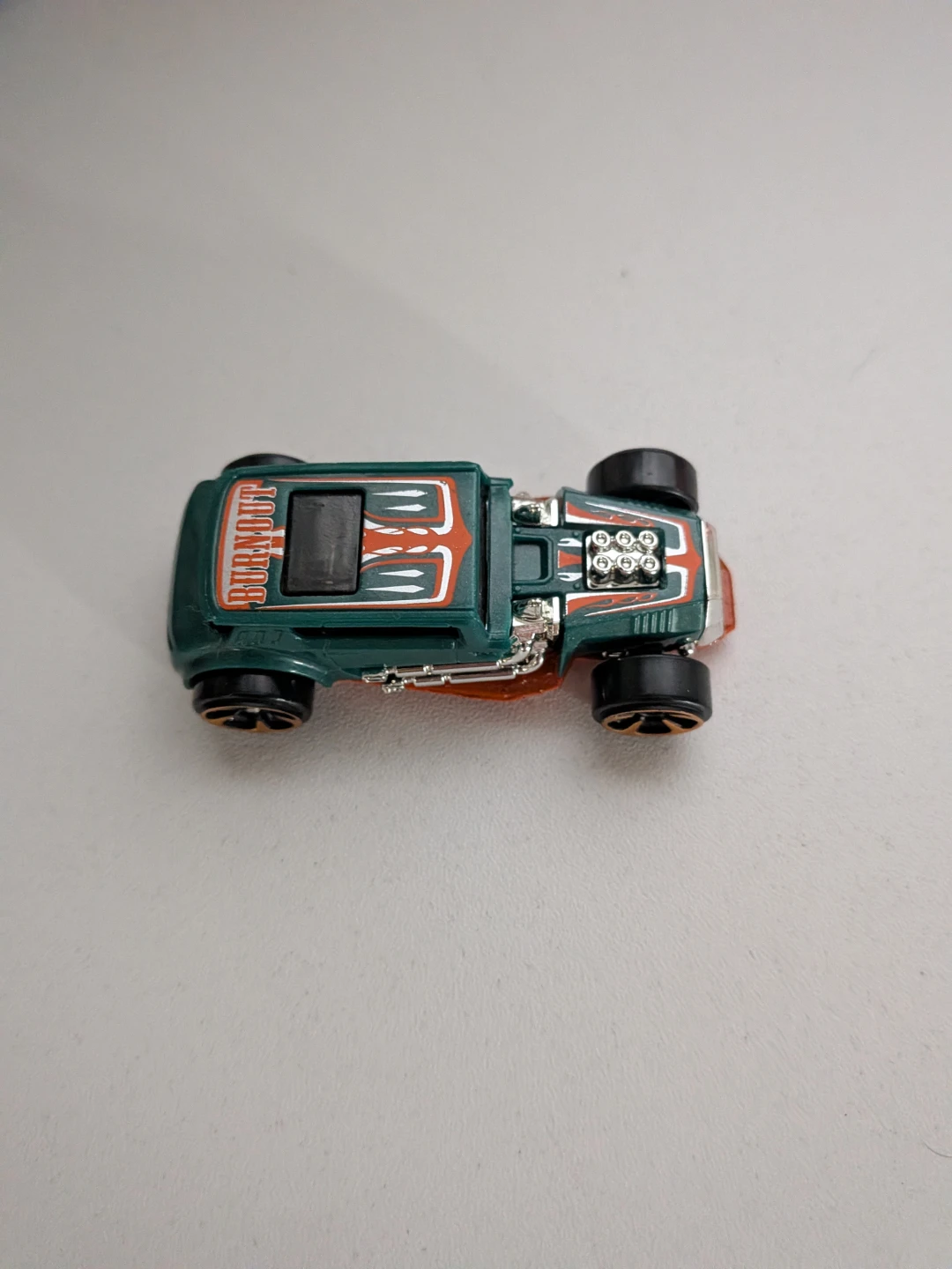 Hot Wheels Burnout Toy Car - photo 3