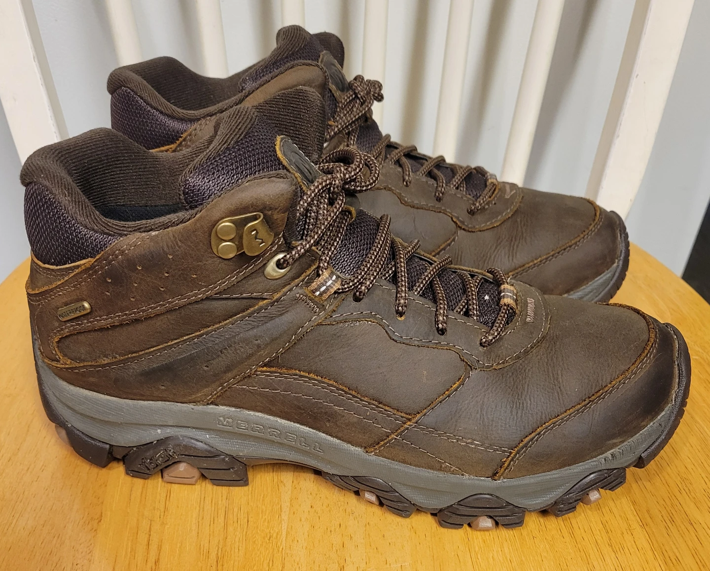 Merrell Men Moab Adventure 3 Mid Earth hiking Boots Sz 9.5