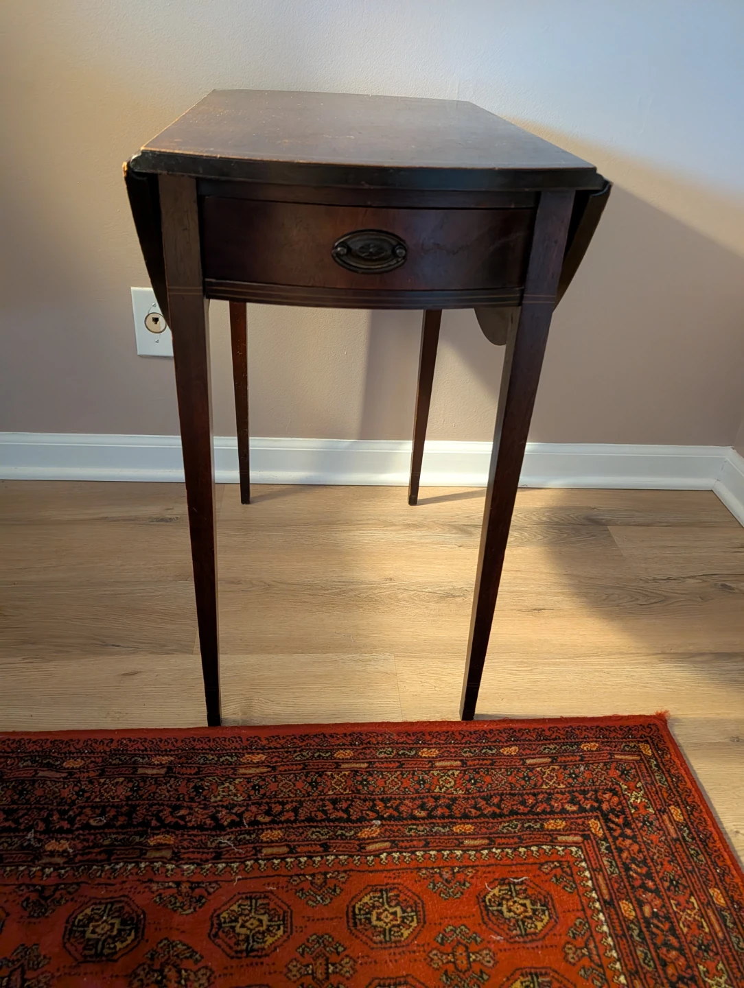 2 antique nightstands. - photo 3