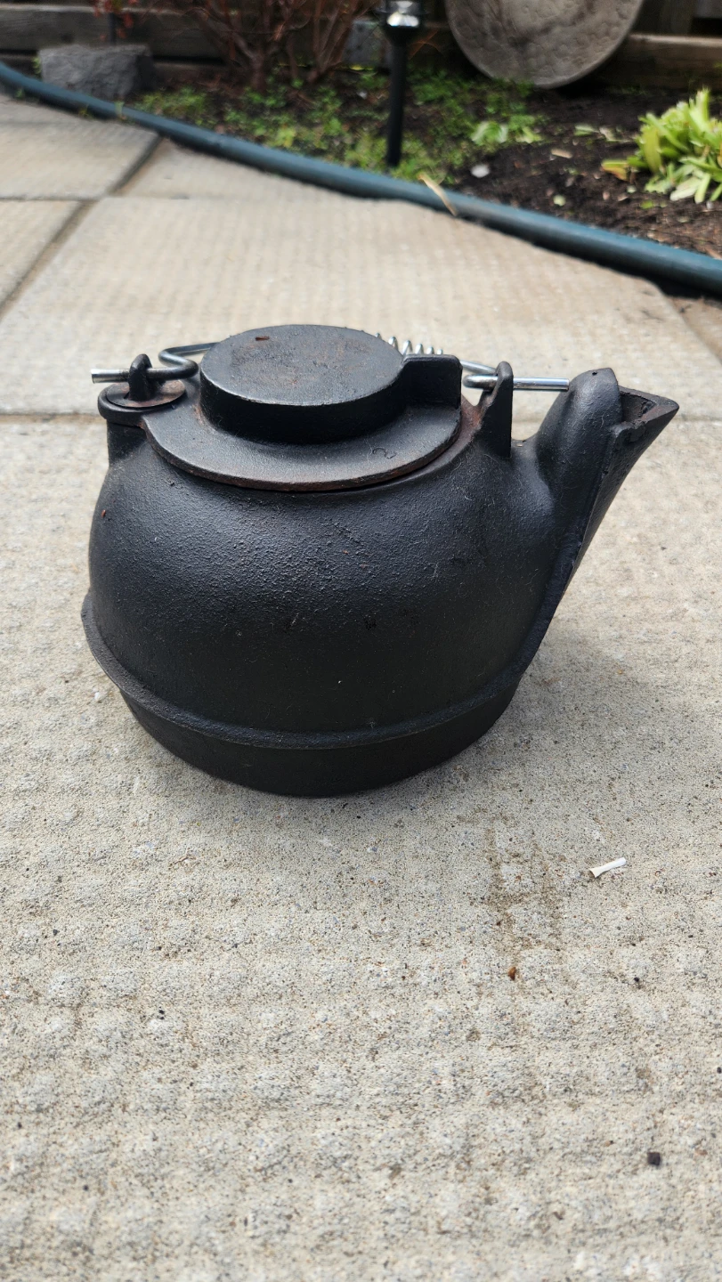 Cast Iron Teapot - photo 2