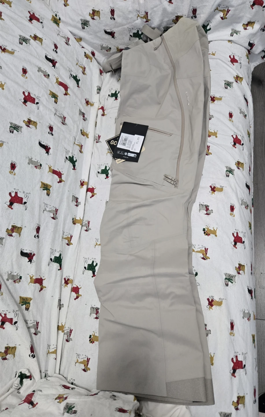 Half Price - New Arcteryx Gore-Tex Bib Pants - photo 2