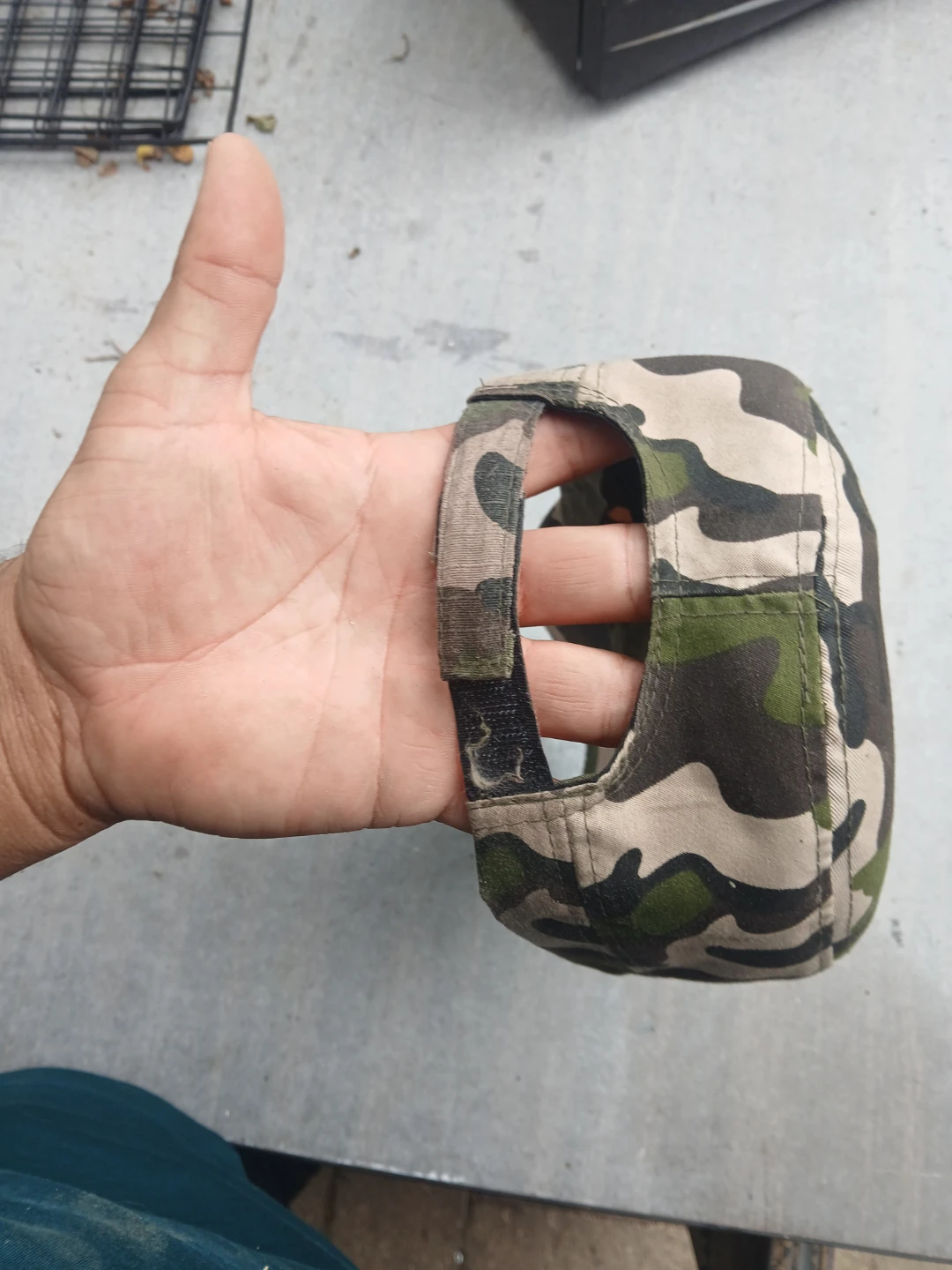 Camo Army Style Cap with Red Star - photo 4