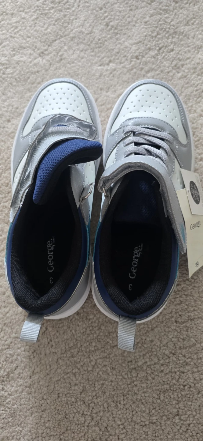 George Kids Sneakers Size 3 - photo 3