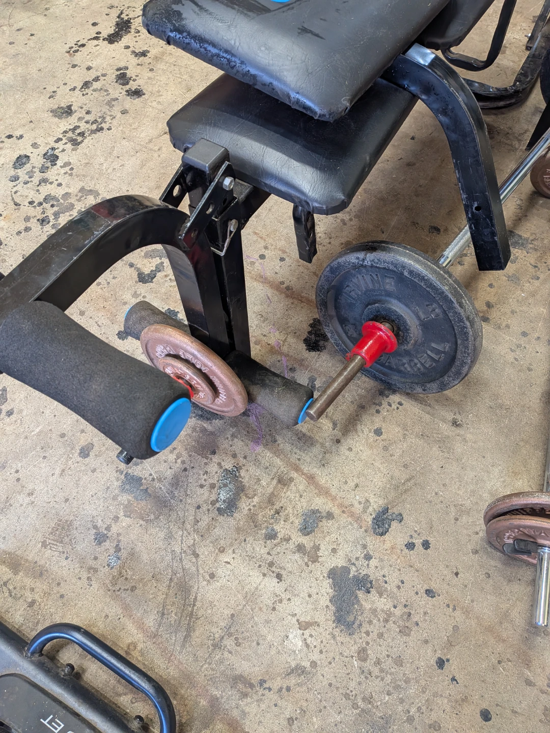 York Curl Mate 500 Weight Bench and Barbell Set - photo 2
