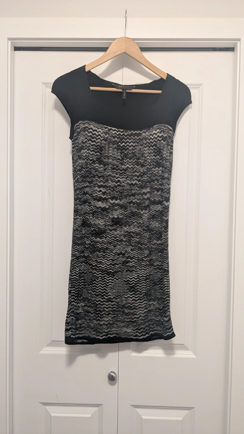 BCBGMAXAZRIA Dark Navy and White Knit Dress