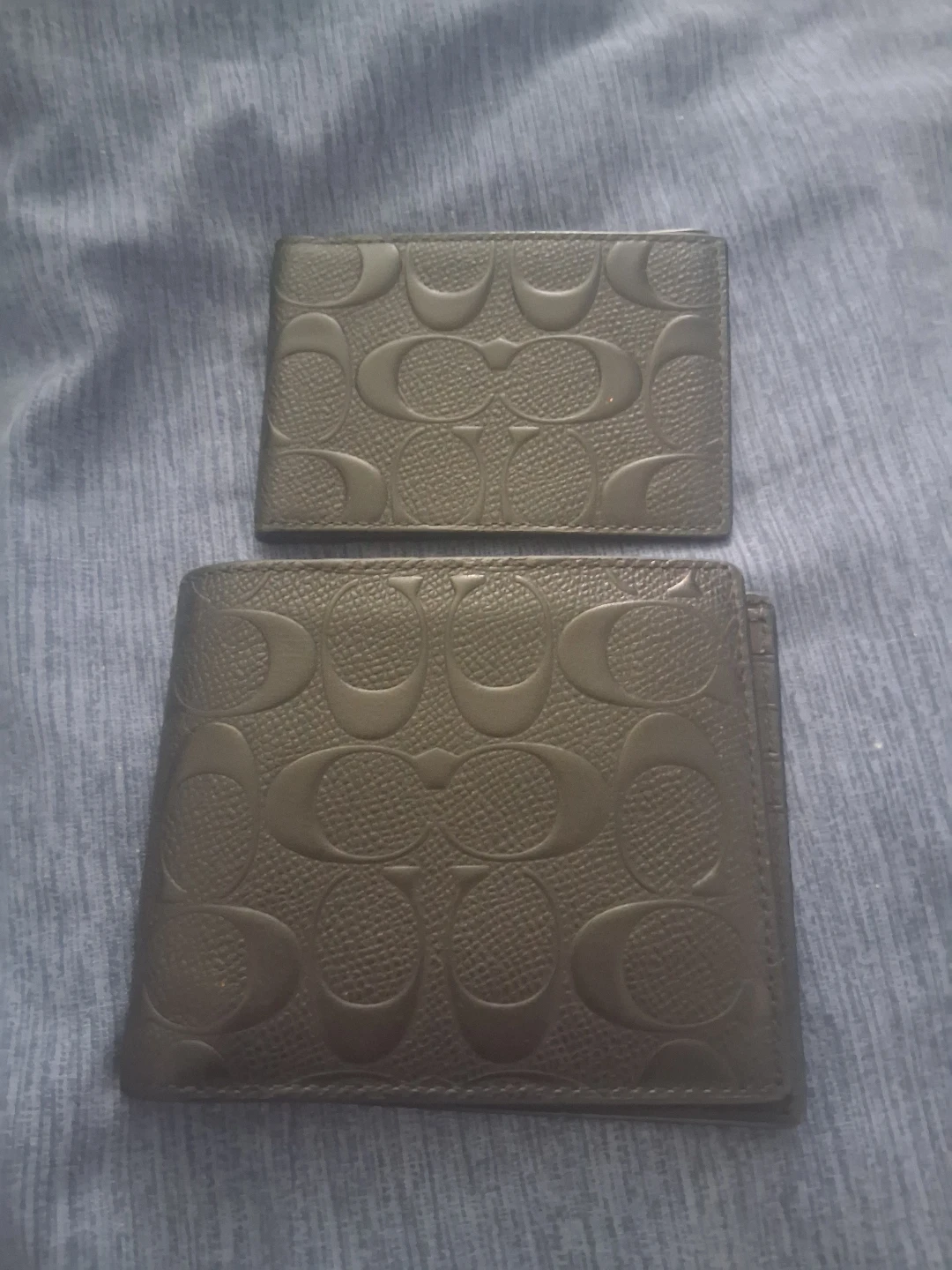 Coach Signature Bifold Wallet and Card Case Set